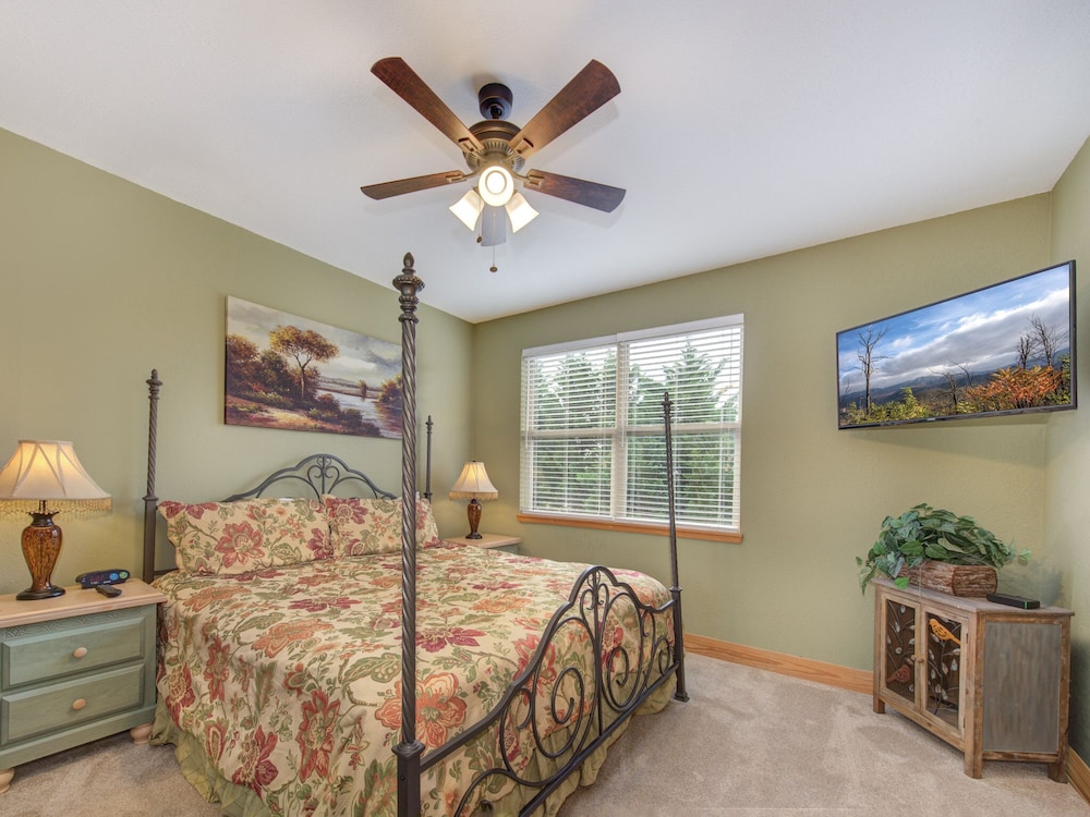Journey's End 3209 by Jackson Mountain Rentals view 3