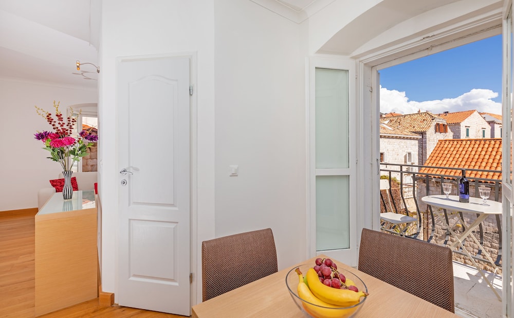 Apartments Feri