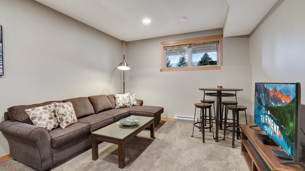 Fairmont Creek Property Rentals The Residences