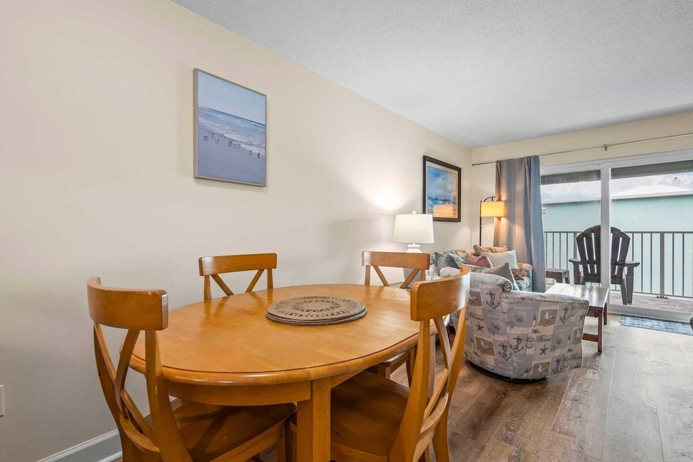 Harbor House B34 2 Bedroom Condo