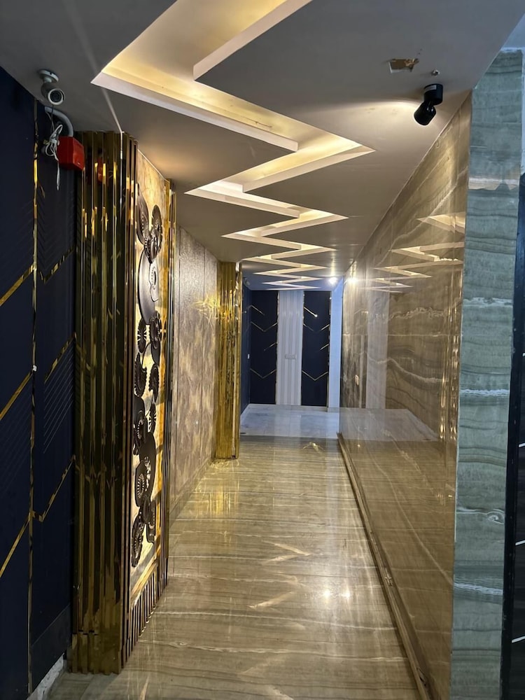 Hotel Akash Continental