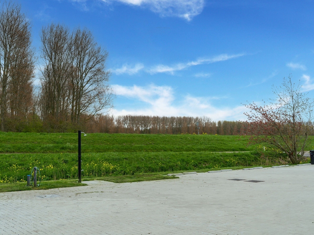 Romantic Studio in Stellendam With Terrace view 2