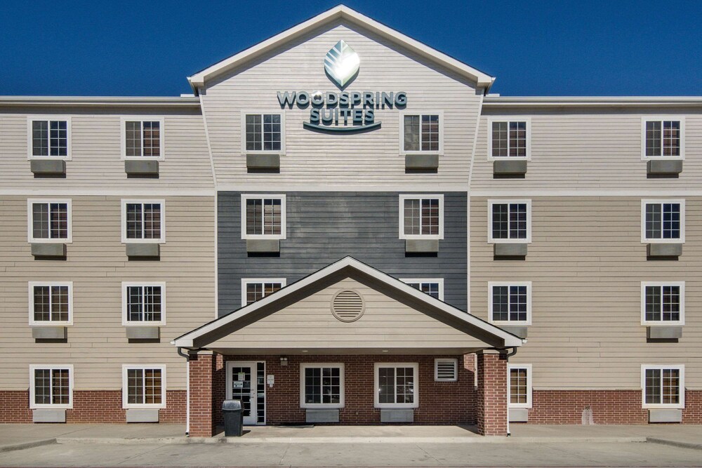 WoodSpring Suites Denton
