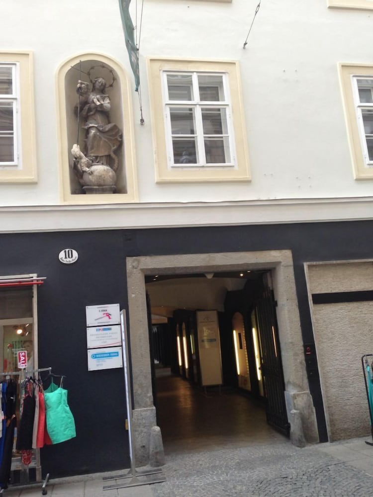 Hans-Sachs-Gasse 10