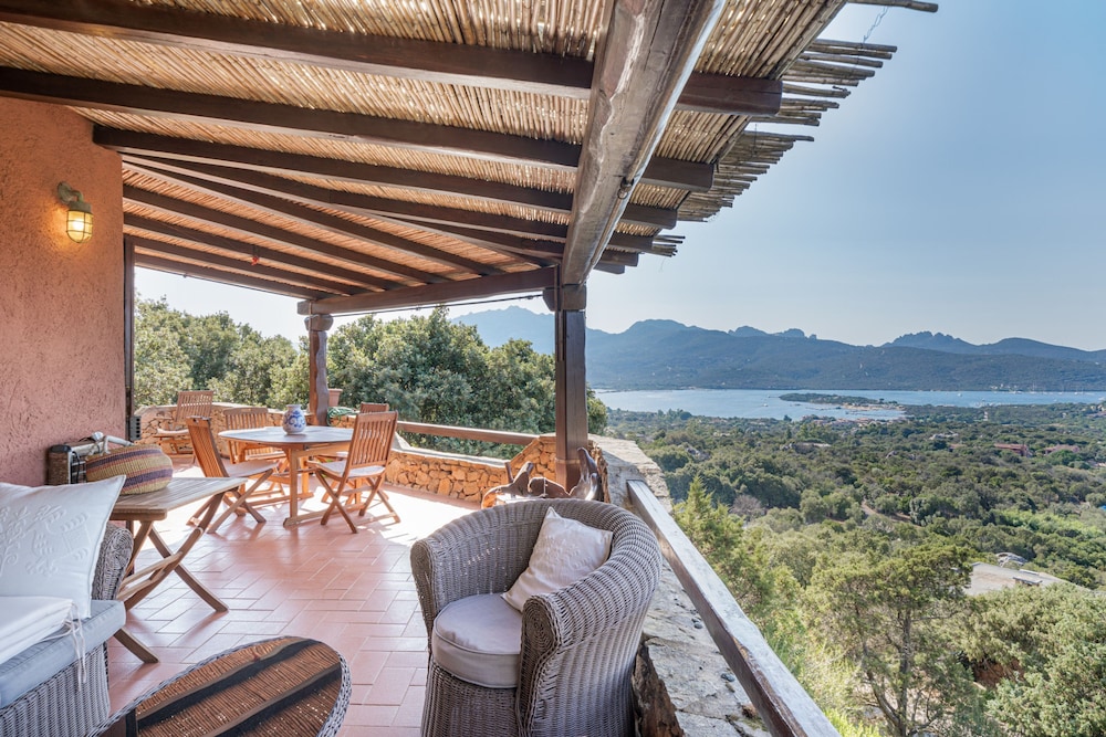 Bellavista Apartment by Wonderful Italy