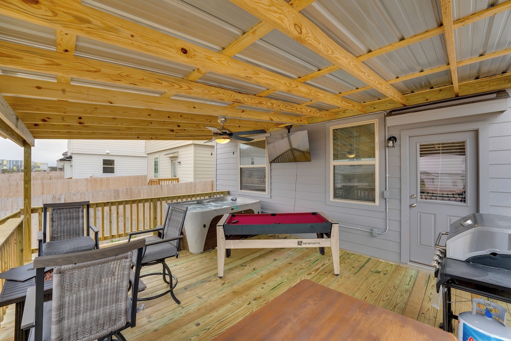 6 Mi to Afb: Pool & Hot Tub Haven w/ Game Room