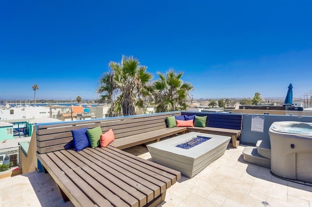 Ocean Breeze 1