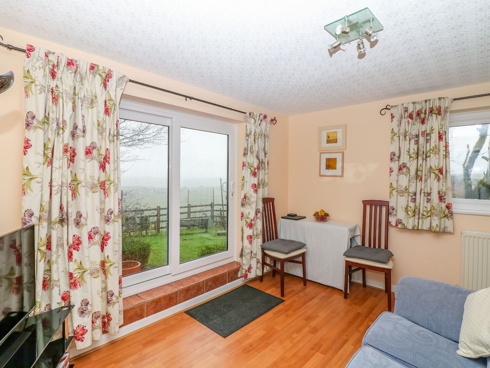 Bretton Mount Studio Flat view 4