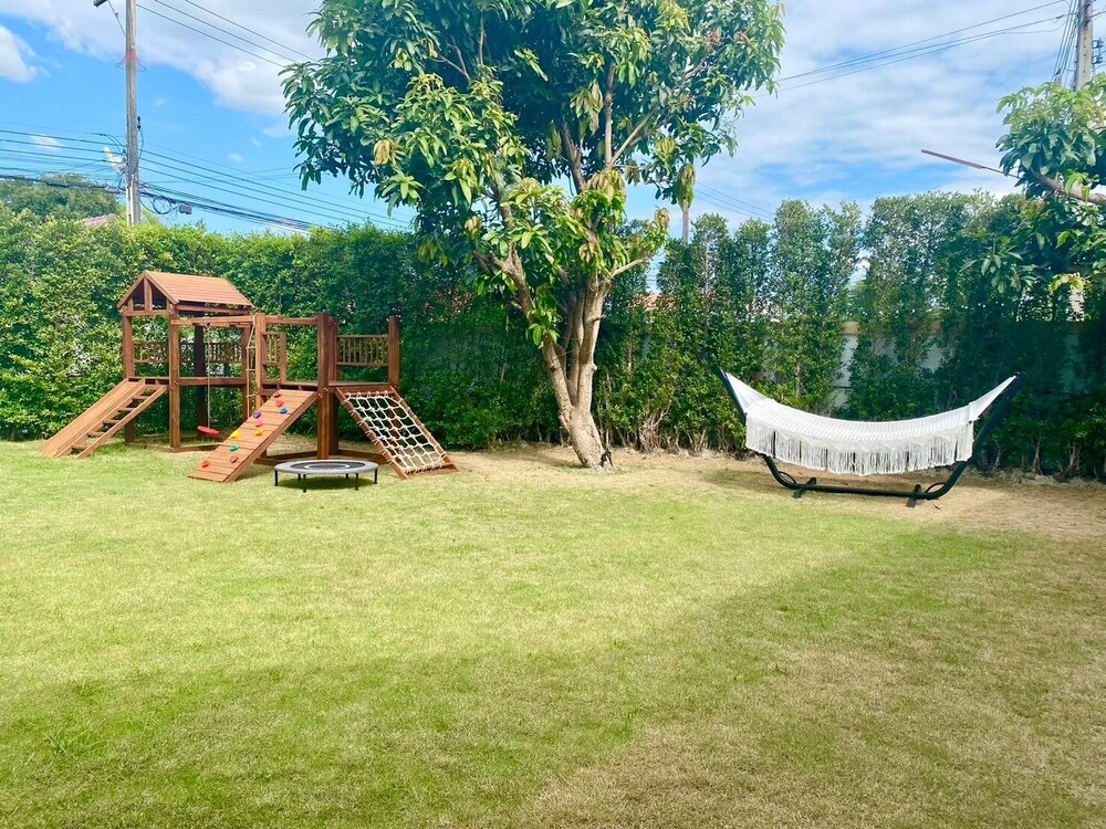 Baan Naya U-tapao view 3