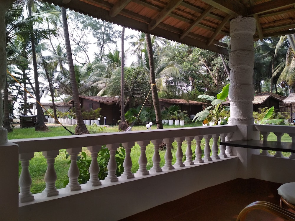 Mamagoa Resort