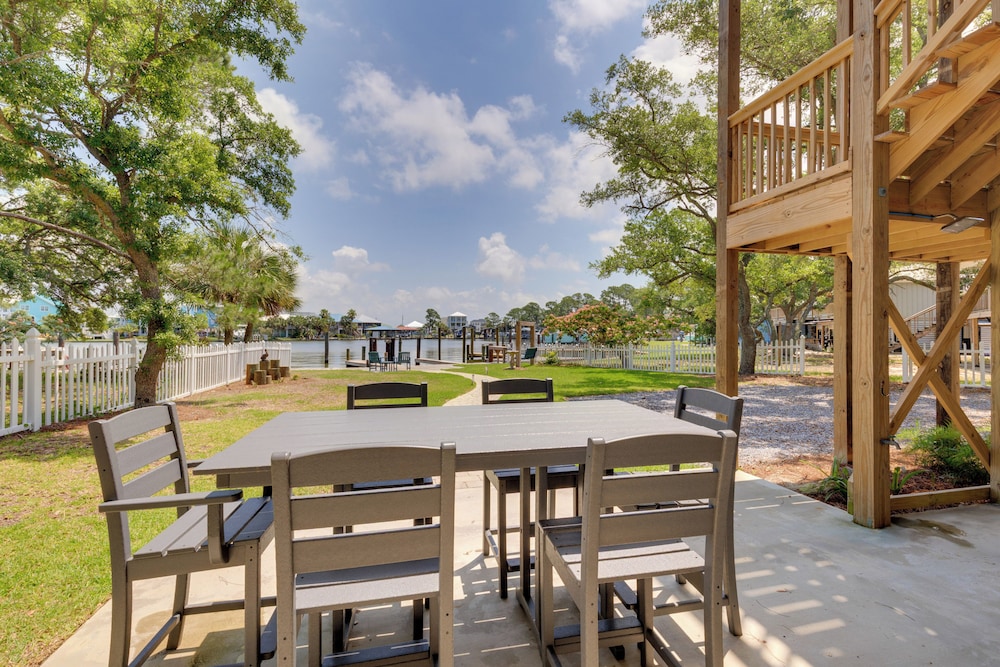 Fish, Kayak & More: Bayfront Gem in Dauphin Island