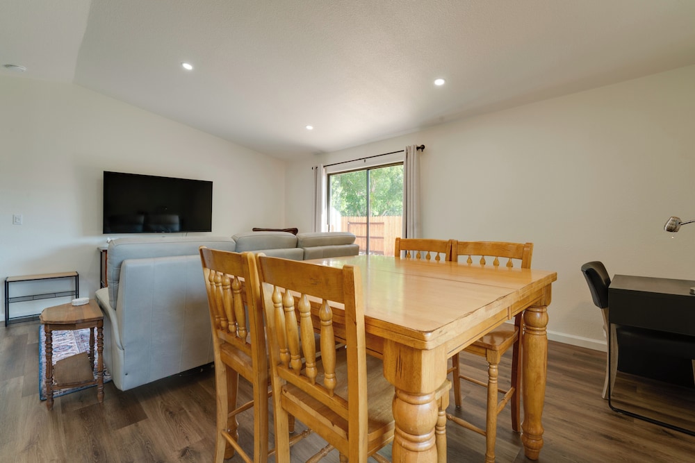 Quiet Home w/ Yard: 2 Mi to Mall & Sparks Marina!