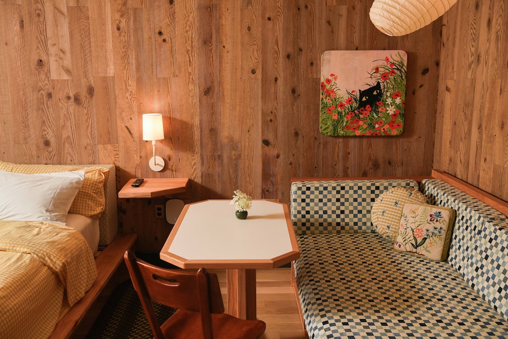 Little Cat Lodge 7