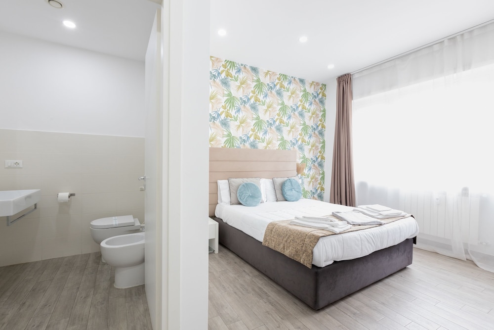 247 LuxuryRooms
