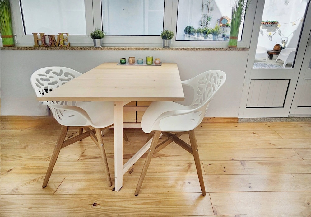 Frs002 Floresold Town: Elegant Studio W/ Patio