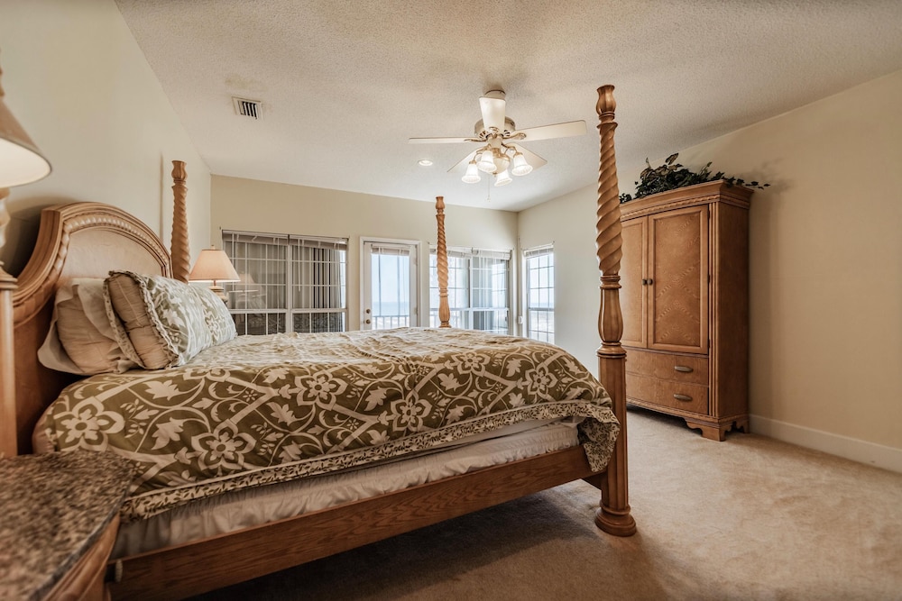 Relaxation - 2926 Bienville Bl view 4