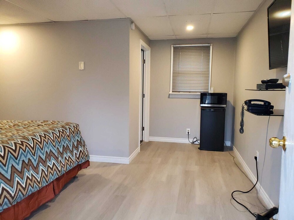 Woodstock Vacations - Eastwood Motel - Property Image 31