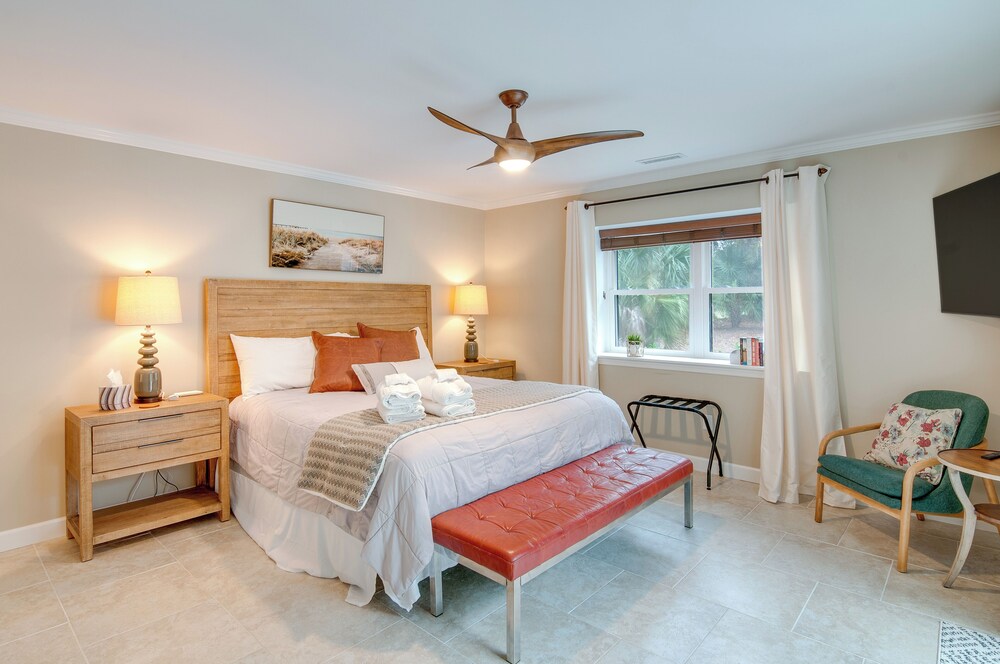 Near Golf Course: Hilton Head Home w/ Private Pool