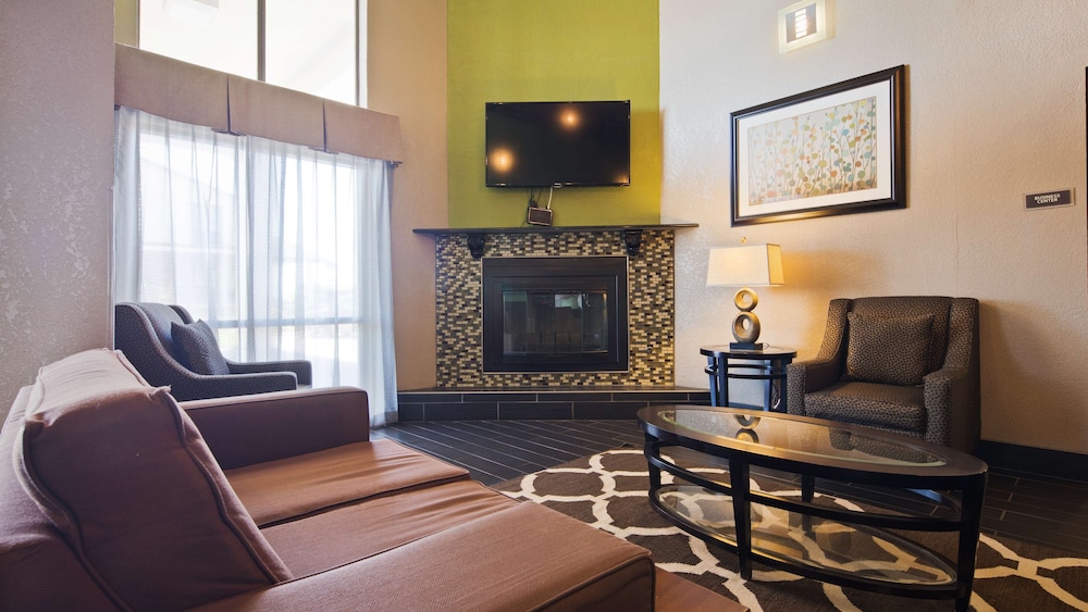 Dumas Vacations - Best Western Windsor Inn - Property Image 2