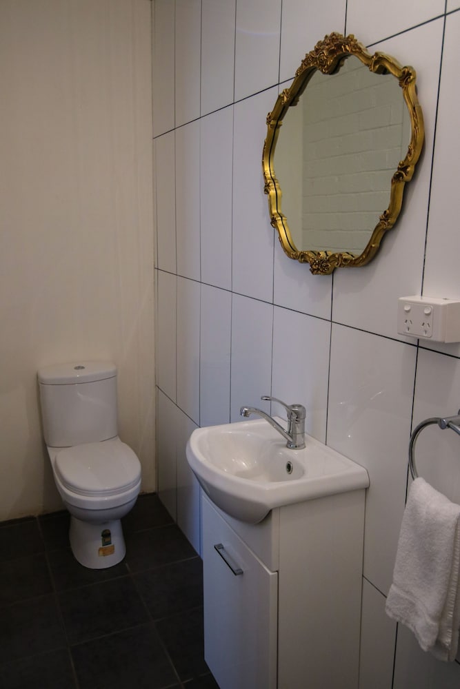 Cape Jervis Accommodation & Caravan Park