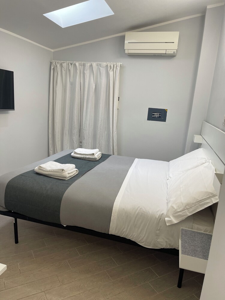 Central Suite 57