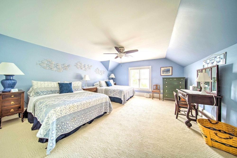 Private Waterfront Lake Erie Home w/ BBQ Patio view 5