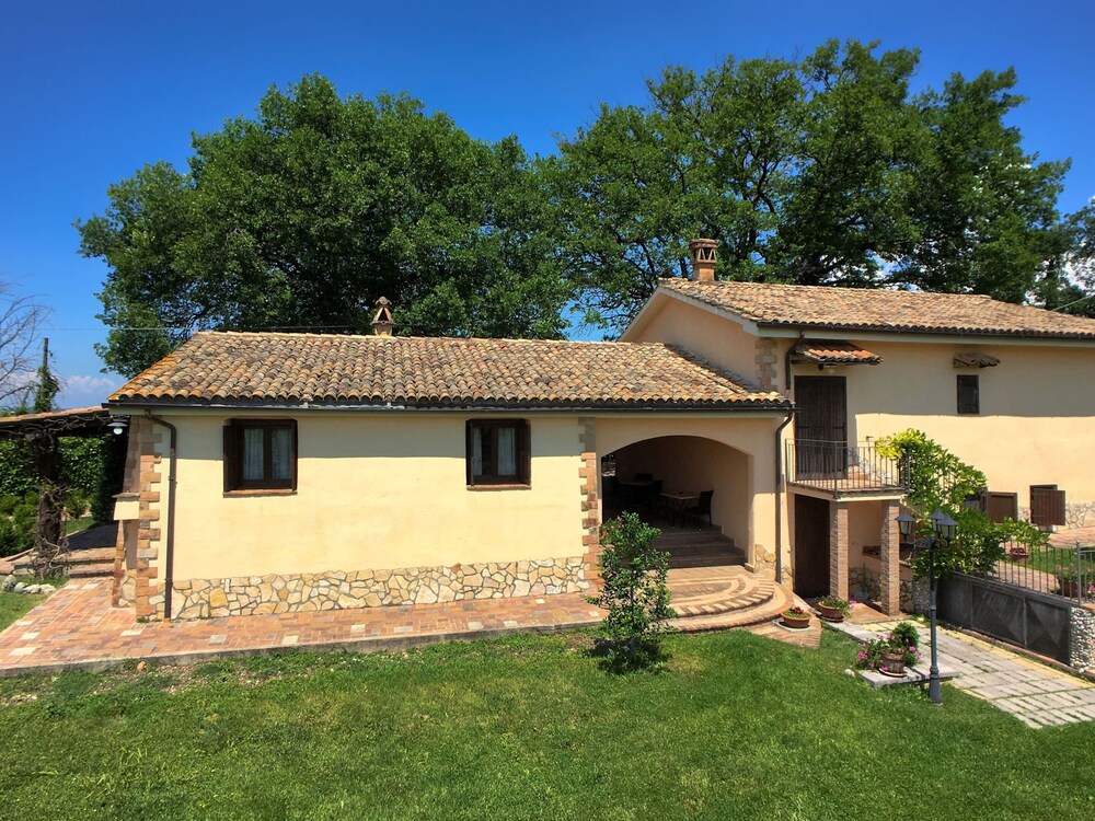 Romantic Hideaway in Lazio view 5