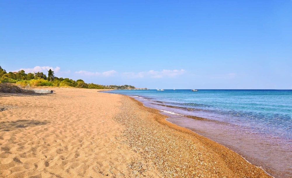 Koroni Seaview Retreat - Summer Romantic Escape
