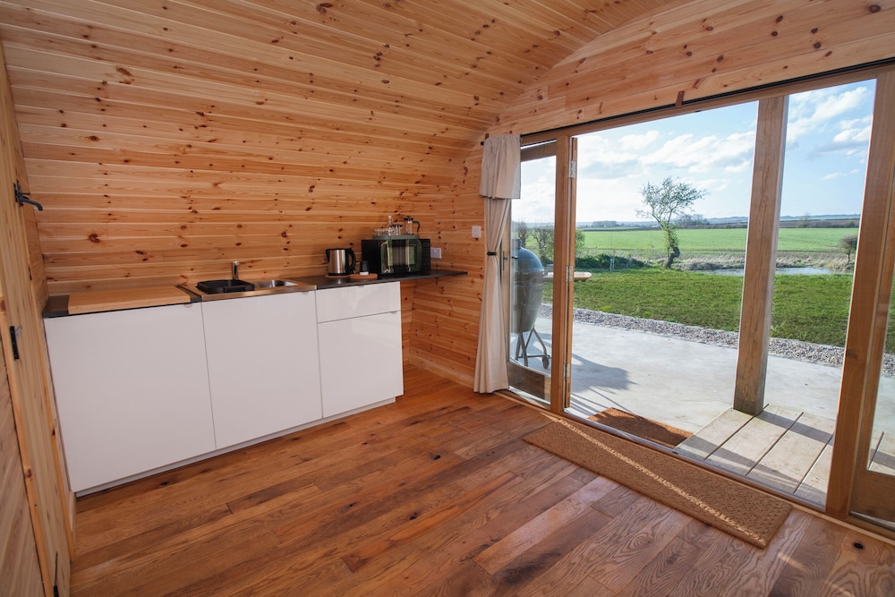 Glamping Pod 4 Truce