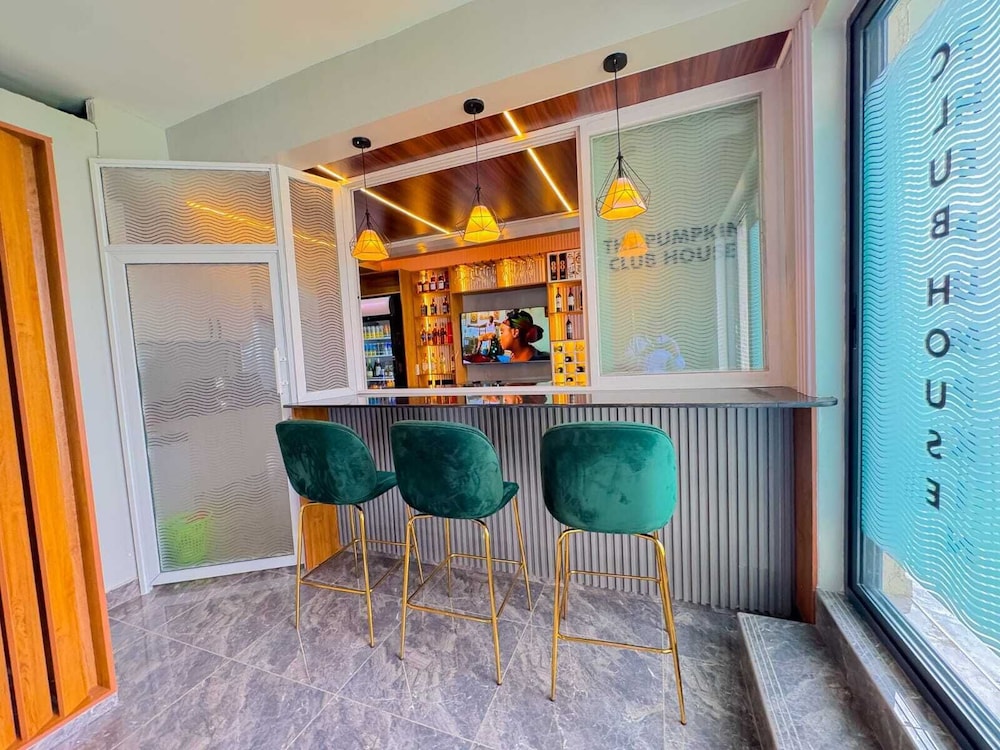 Padmore Residences Anno