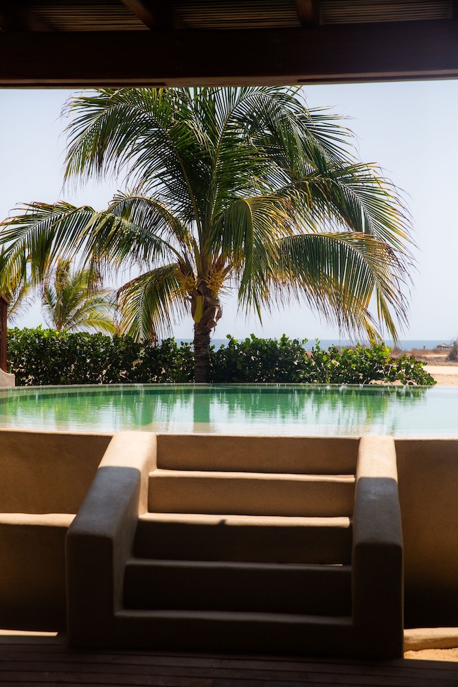 El Origen Villas & Spa Puerto Escondido view 3