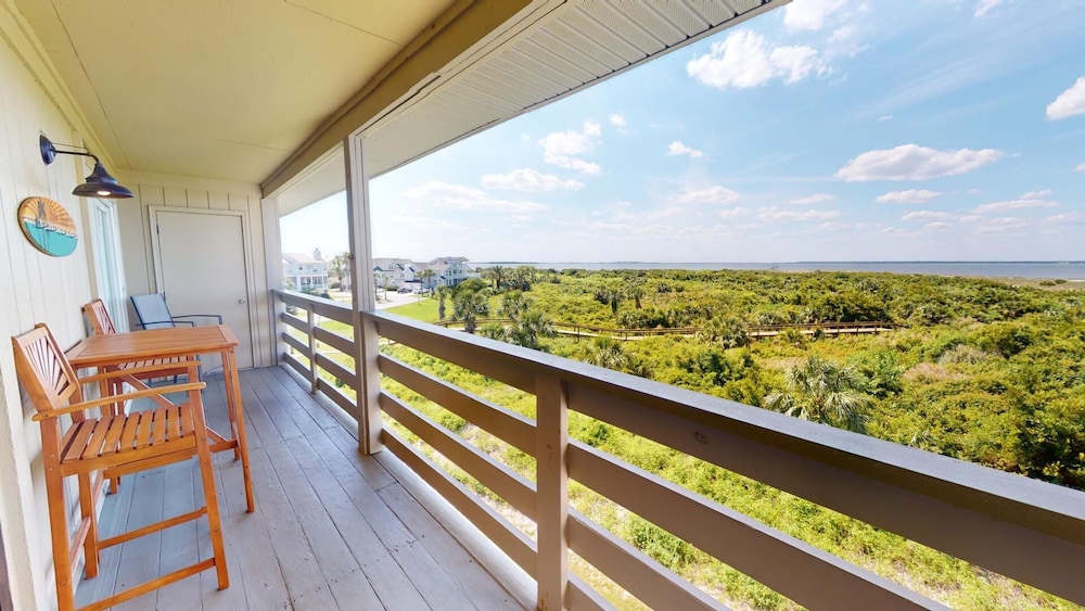 Lighthouse Point 2 by Tybee Vacation Rentals