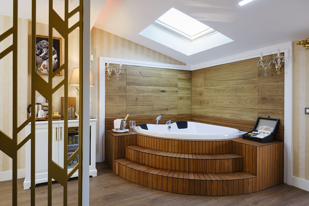 Elysium Deluxe Süitler - Image 135