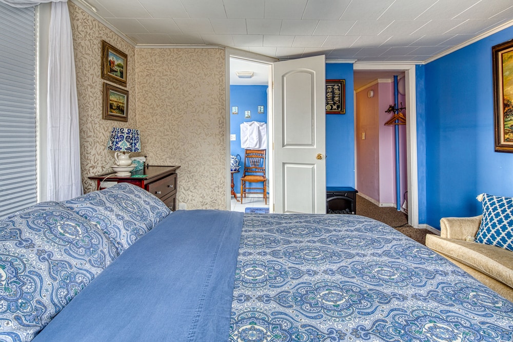 Mountain Treasure B&B