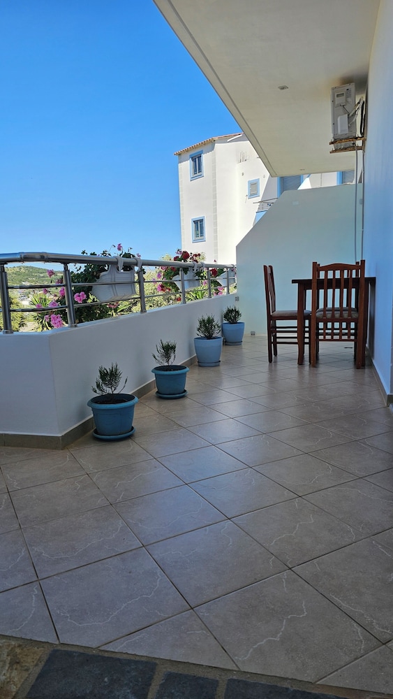Vila Malo