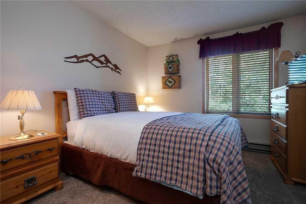 1204 Trappeur's Lodge, Trappeur's Crossing Apartment 2