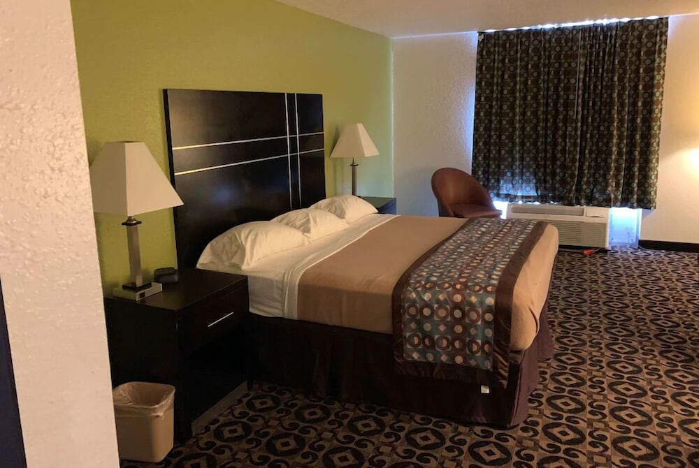 King's Inn view 4