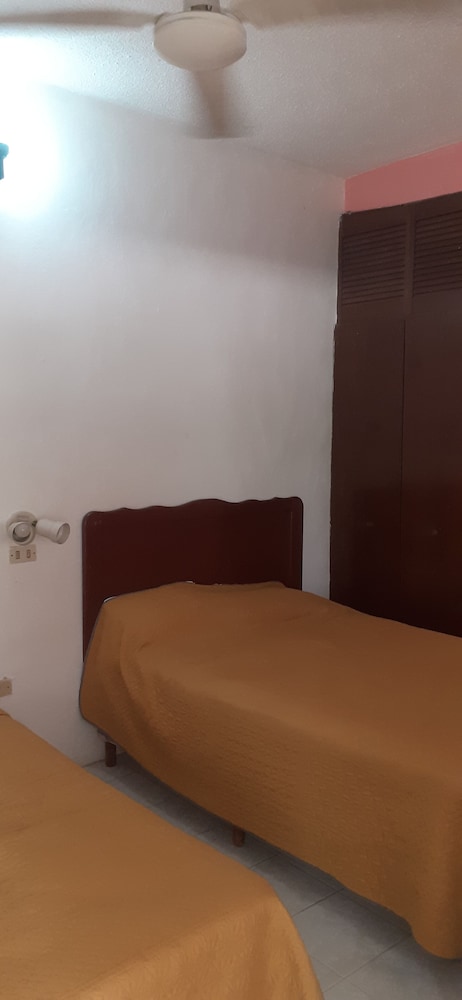 Flamingo Guest House Celestún