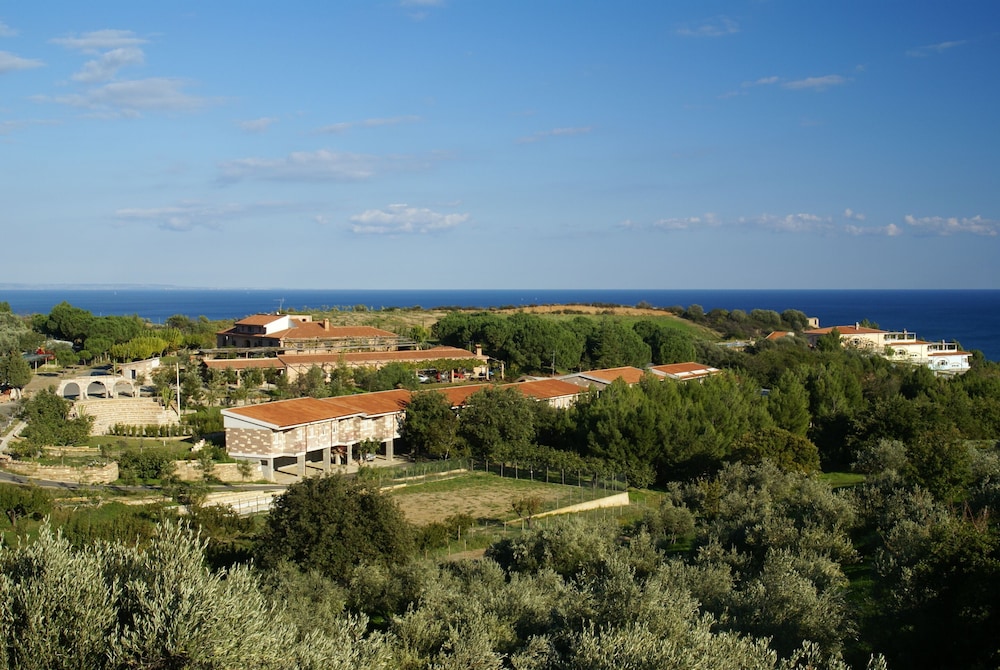 agriturismo borgo piazza
