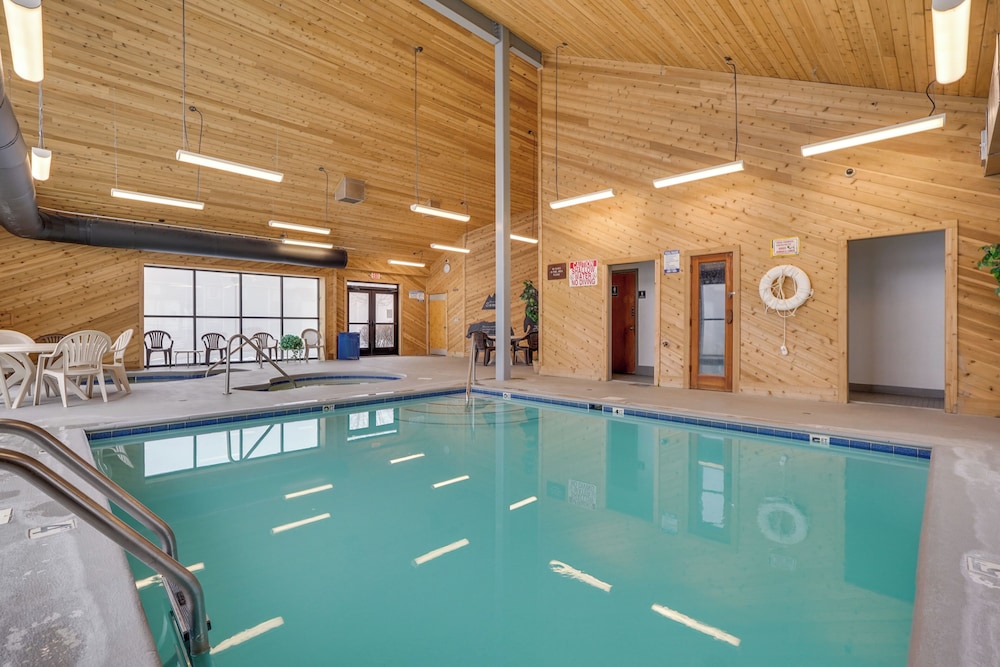4 Mi to Dtwn Gatlinburg: Condo w/ Pool Access