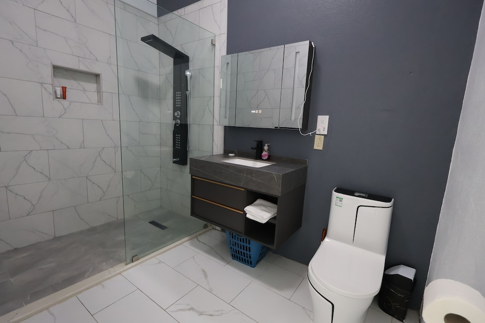 Pàris Villas Modern Suite