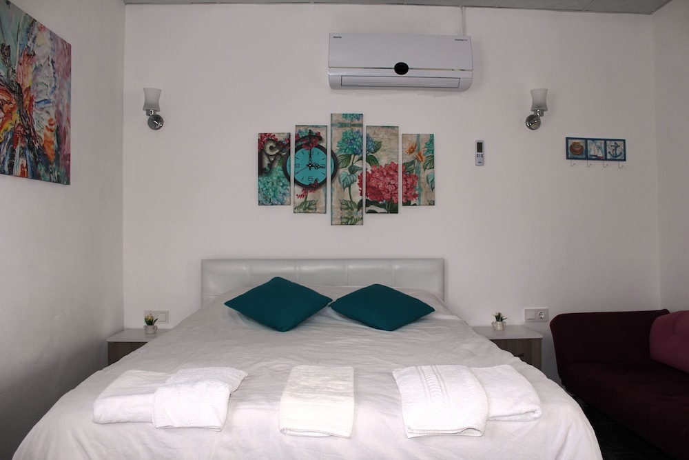 Mavi Restoran & Bistro - Image 118