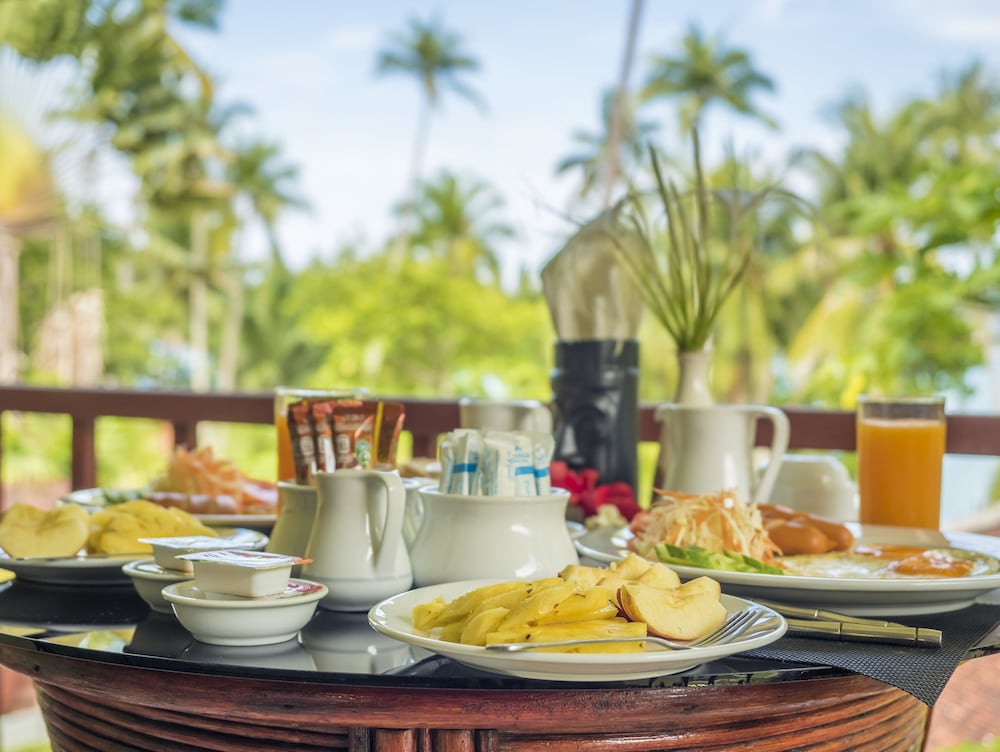 Baan Mai Beachfront Phuket Lone Island