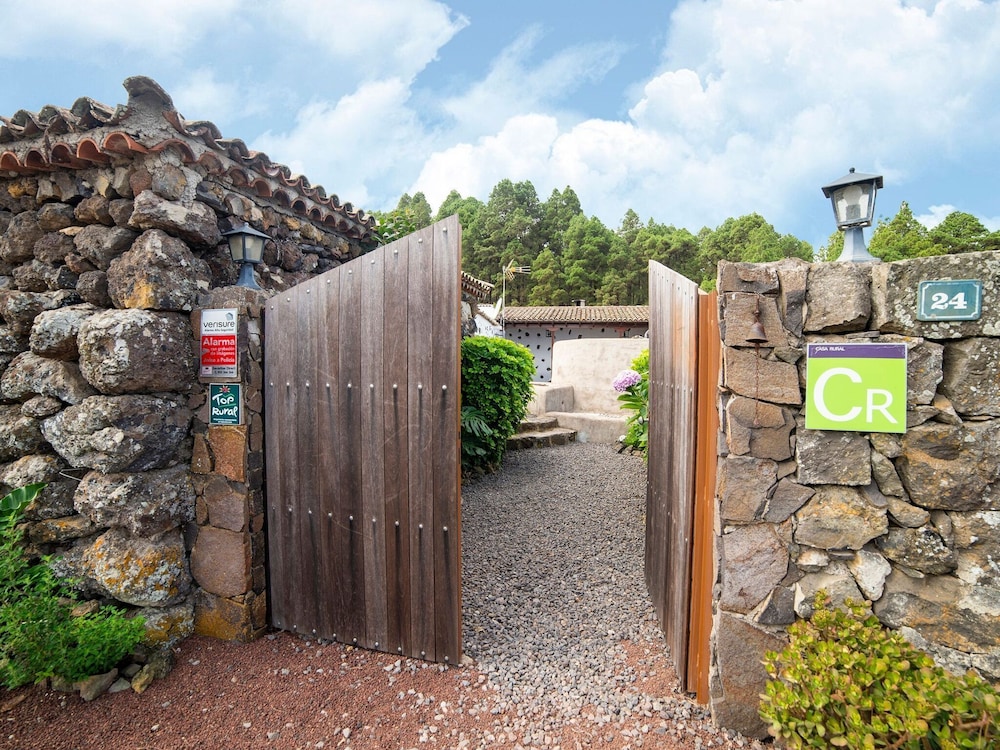 Authentic Holiday Home Full of Character, With Lots of Privacy and Stunning View photo 5