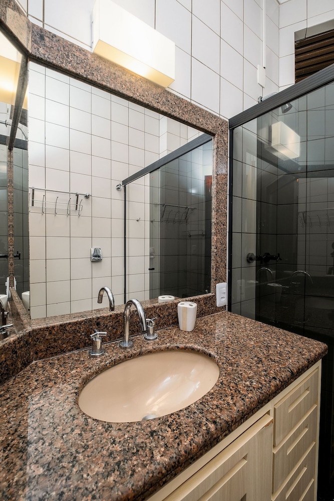 Beira-sea Condominium in Ingleses Norte - POR