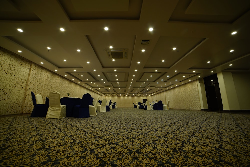 meeting & event spaces