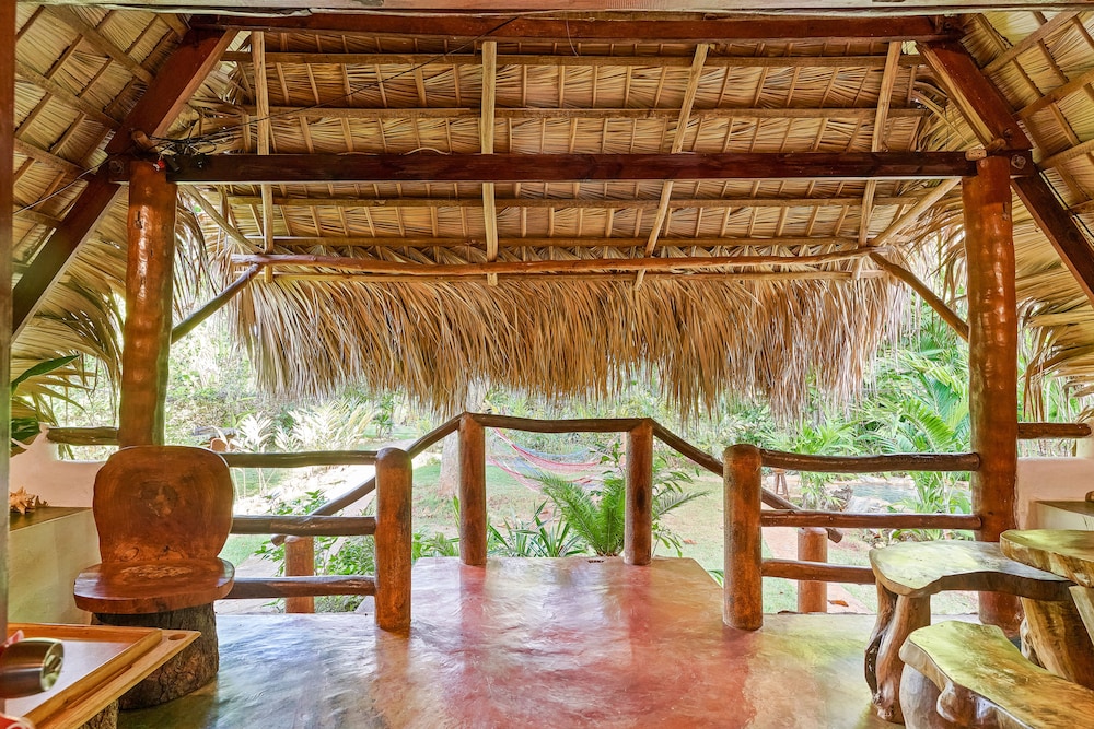 CHALET TROPICAL Hotel & Restaurant-Pizzeria