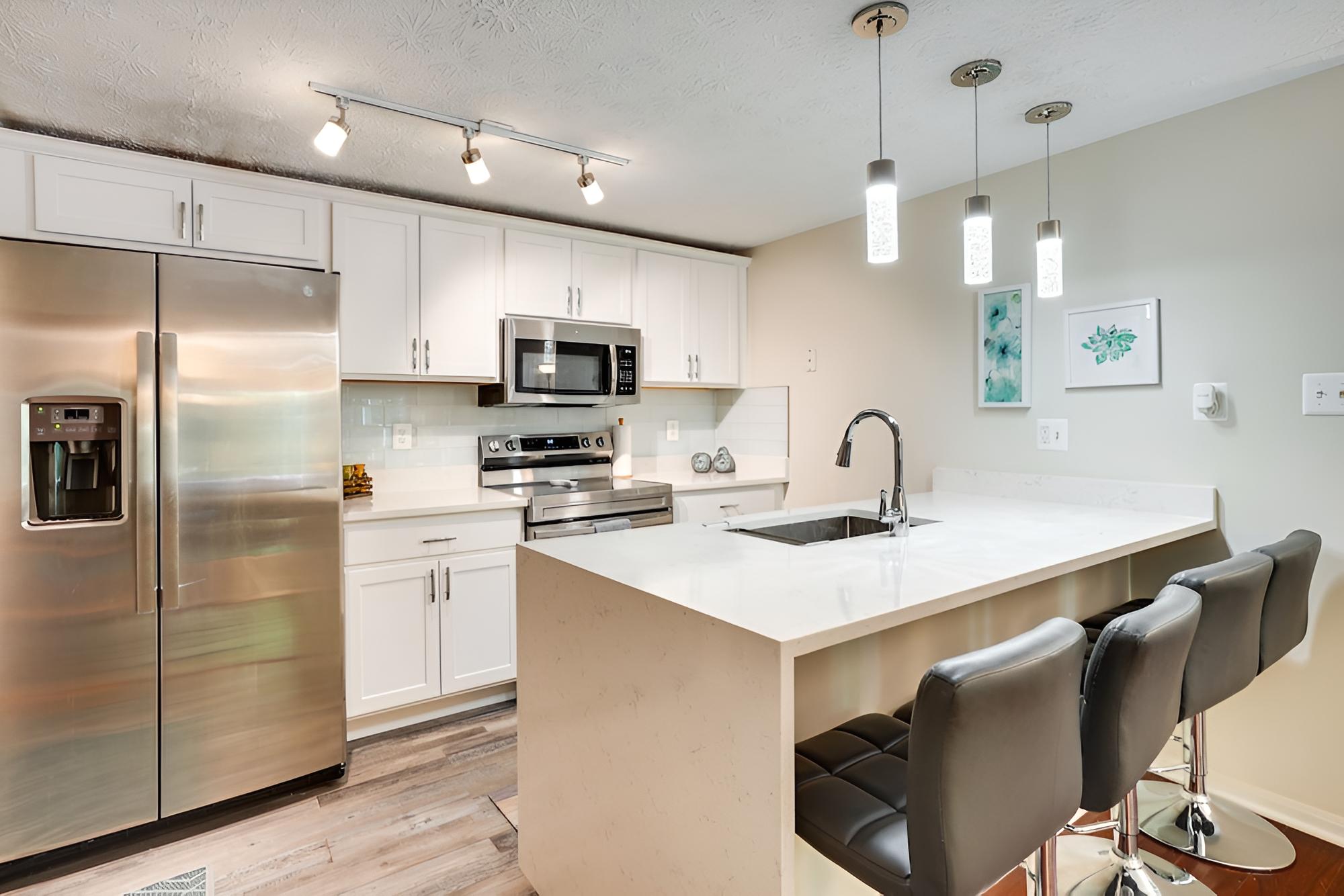 Quiet Columbia Condo Near Parks & Pool! view 4