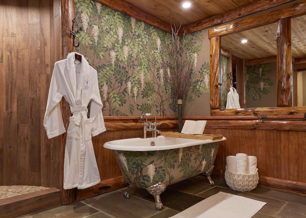 The Chatwal Lodge - Property Image 78