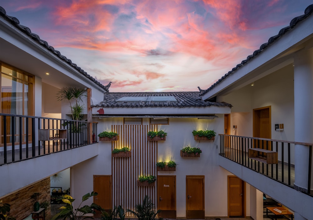 Baiduju Hotel